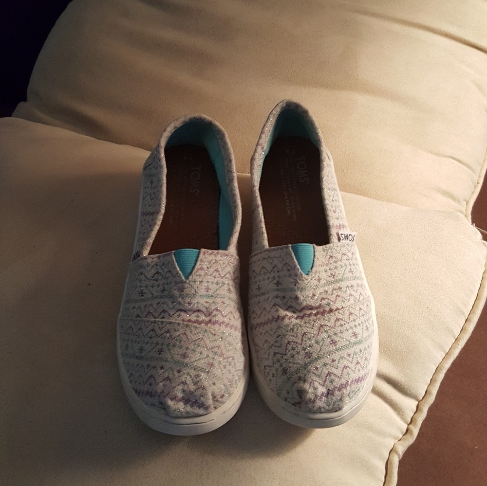 Tom's Multi Colored Sneakers, Big Girl